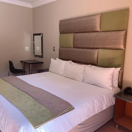 Polokwane Lodge Εξωτερικό φωτογραφία